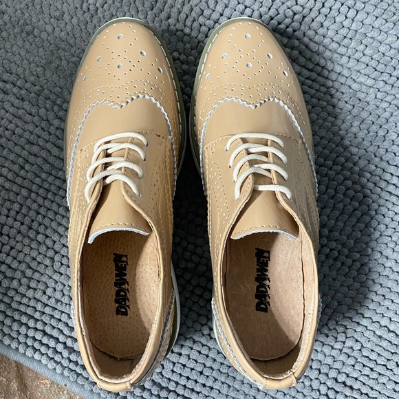 BRAND NEW Dadawen Nude Patent Leather Oxfords. Sz 7 (37) women’s (Real Leather) - Picture 10 of 13